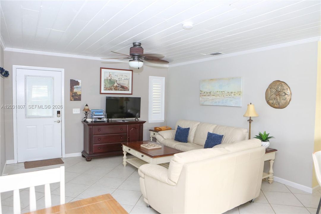 For Sale: $799,000 (4 beds, 3 baths, 2389 Square Feet)