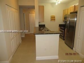 For Rent: $3,200 (3 beds, 2 baths, 1164 Square Feet)