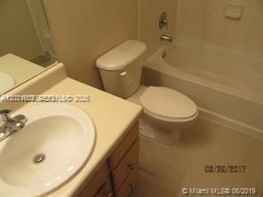 For Rent: $3,200 (3 beds, 2 baths, 1164 Square Feet)