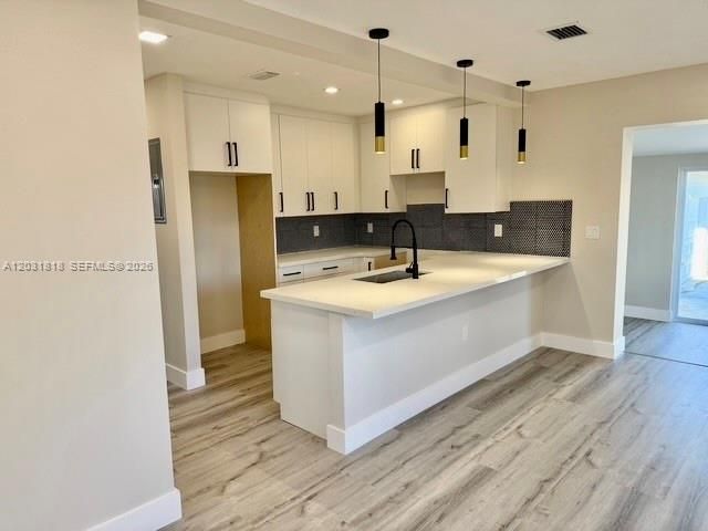 For Sale: $699,000 (3 beds, 1 baths, 1531 Square Feet)