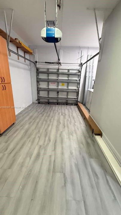 合同活跃: $2,250 (2 贝兹, 1 浴室, 1426 平方英尺)