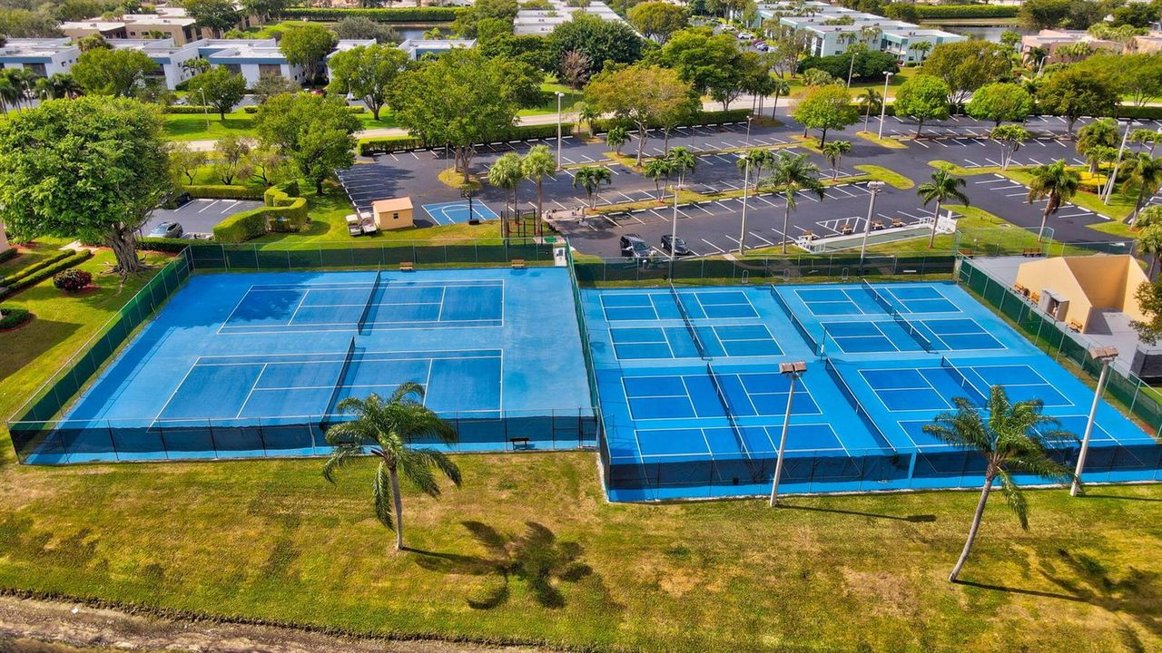 71-web-or-mls-Lakes of Delray (39)