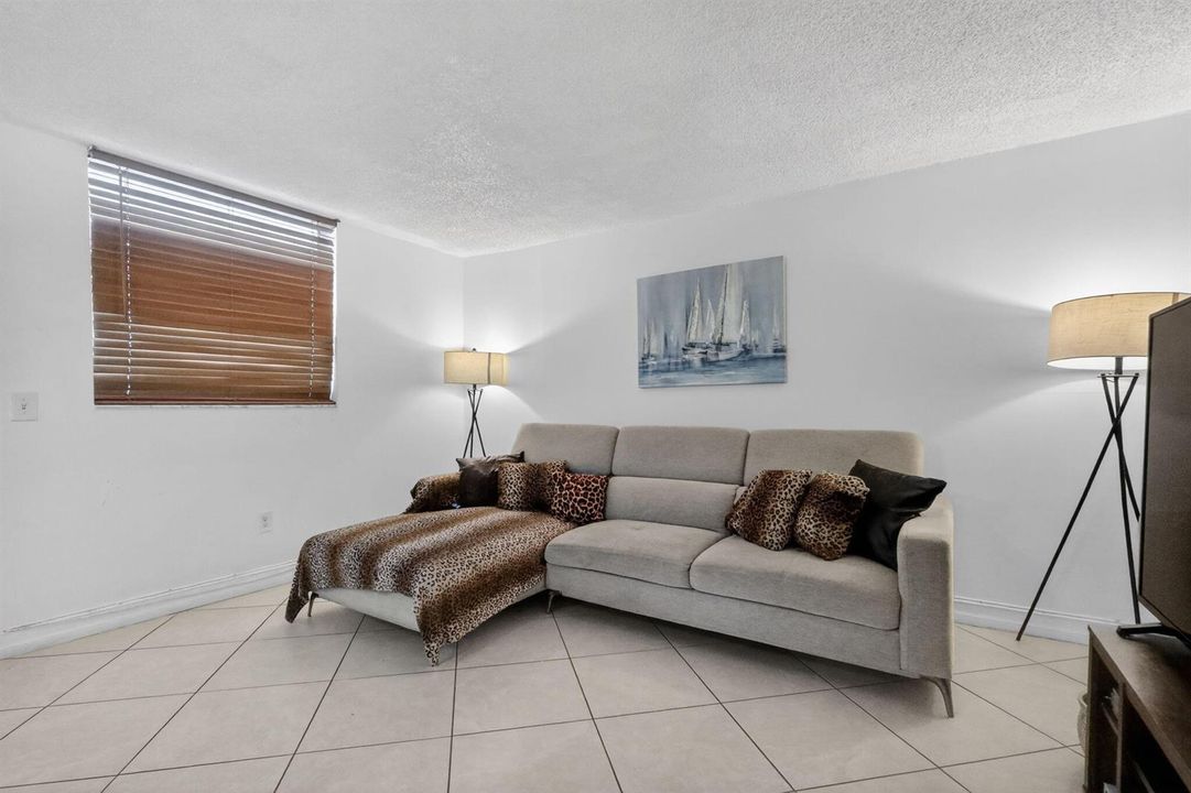 3-web-or-mls-8H3A6548
