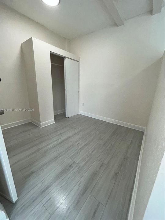For Rent: $1,700 (0 beds, 1 baths, 500 Square Feet)