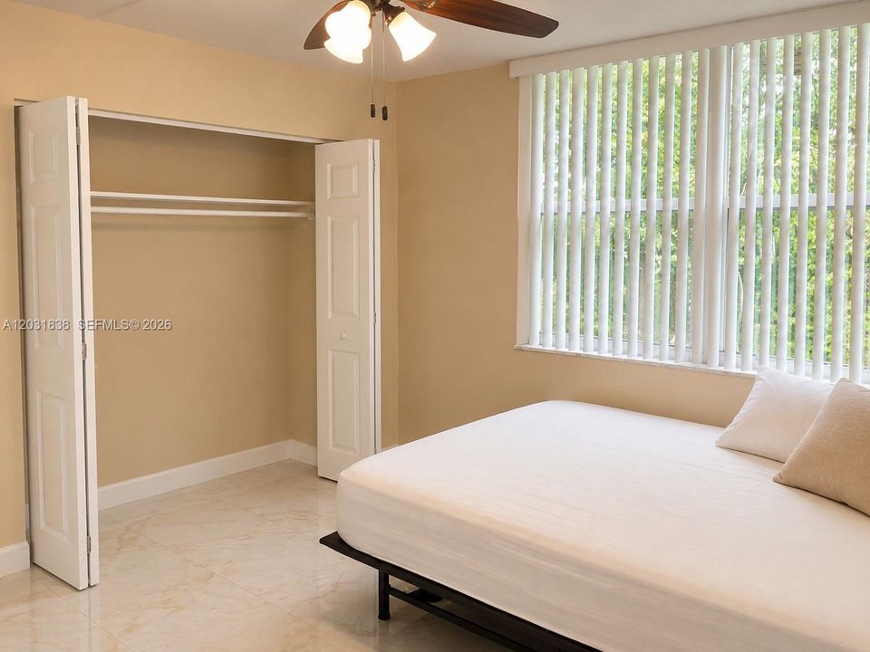 For Rent: $2,700 (2 beds, 2 baths, 1100 Square Feet)