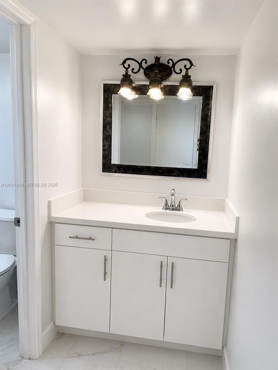 For Rent: $2,700 (2 beds, 2 baths, 1100 Square Feet)