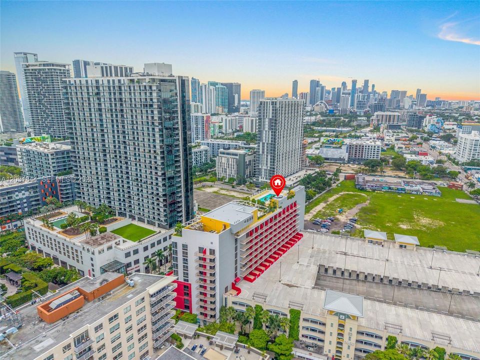 For Sale: $564,888 (0 beds, 1 baths, 462 Square Feet)