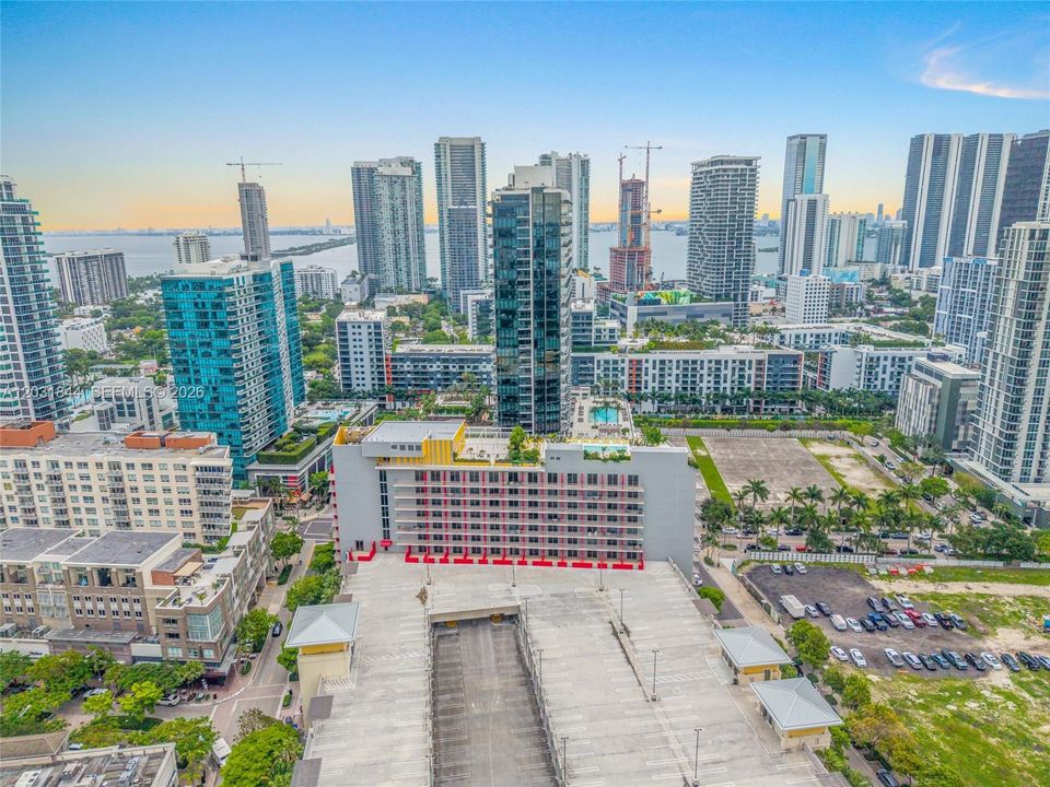 For Sale: $564,888 (0 beds, 1 baths, 462 Square Feet)