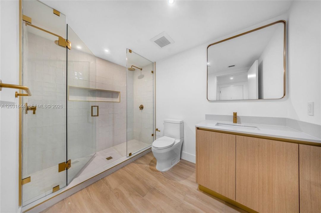 For Sale: $564,888 (0 beds, 1 baths, 462 Square Feet)