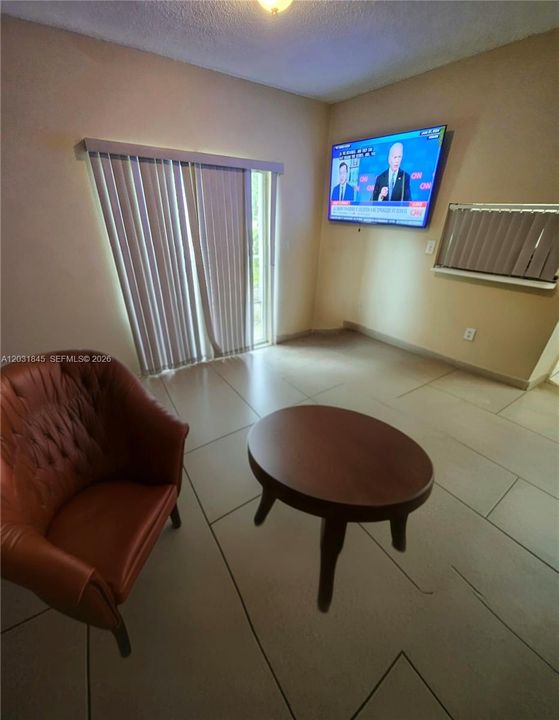 For Sale: $209,900 (2 beds, 2 baths, 807 Square Feet)