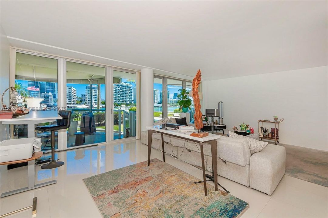 For Sale: $785,000 (2 beds, 2 baths, 1550 Square Feet)