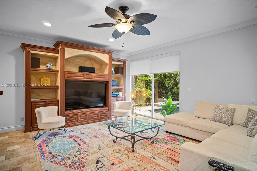 For Rent: $9,000 (5 beds, 4 baths, 3191 Square Feet)