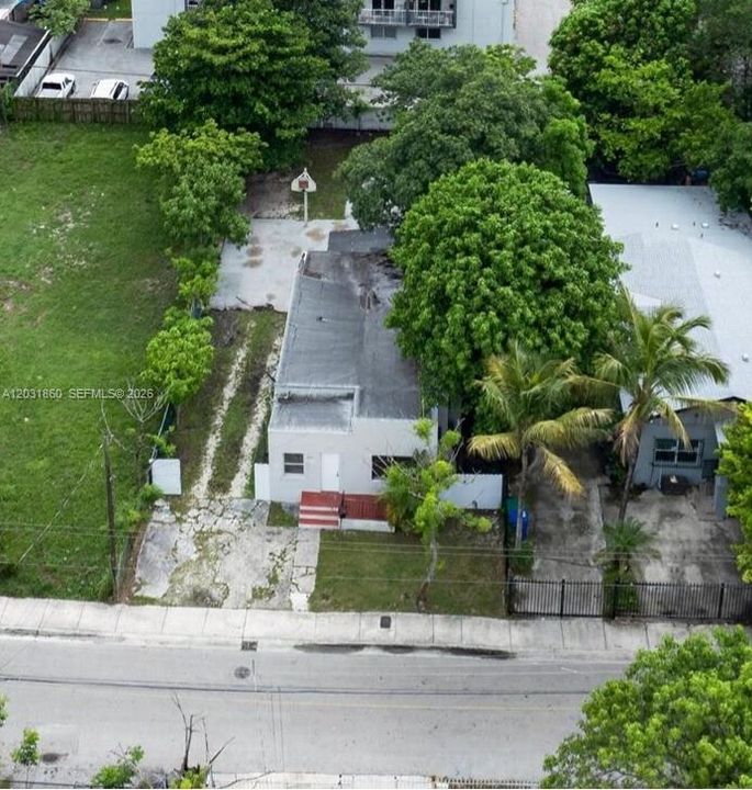 For Sale: $550,000 (3 beds, 1 baths, 1144 Square Feet)