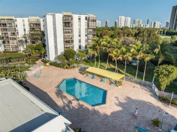 For Sale: $188,500 (1 beds, 1 baths, 0 Square Feet)