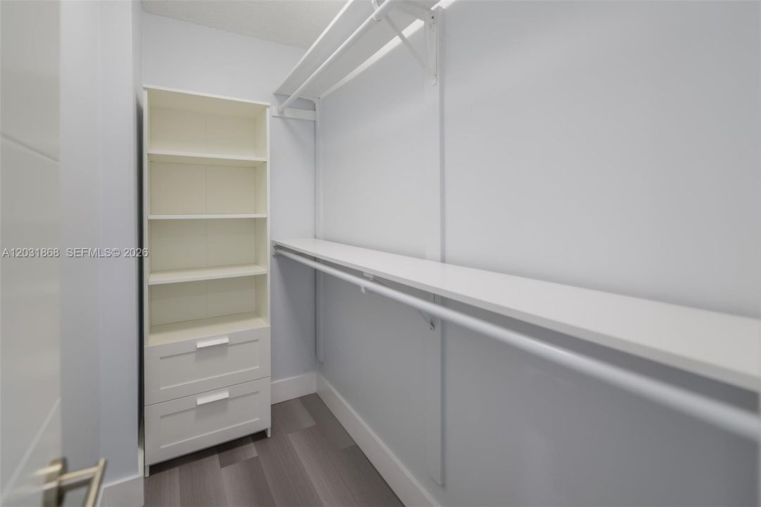 В аренду: $2,375 (2 спален, 1 ванн, 767 Квадратных фут)