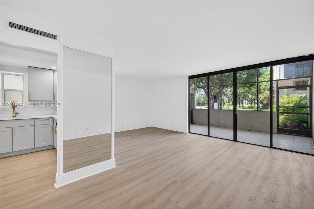 For Sale: $395,500 (3 beds, 2 baths, 1330 Square Feet)