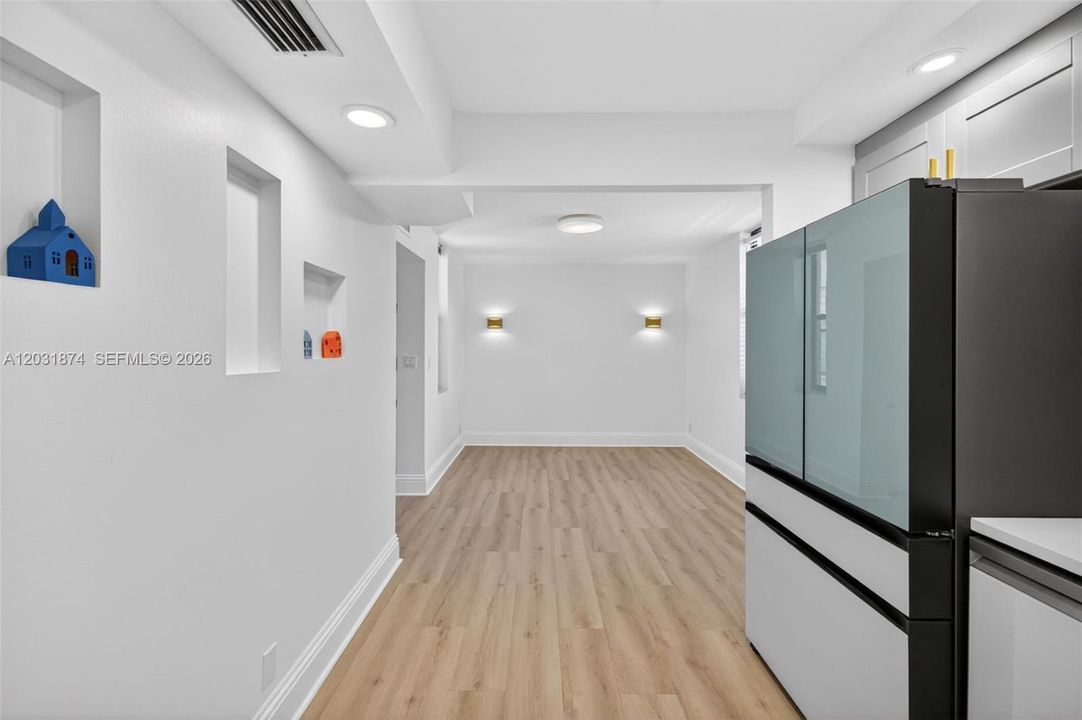 For Sale: $395,500 (3 beds, 2 baths, 1330 Square Feet)