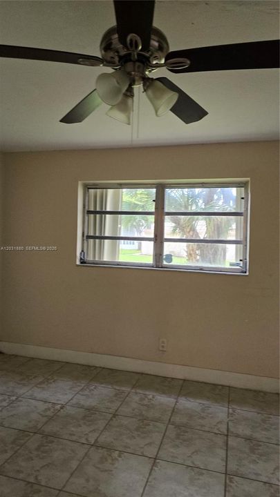 For Rent: $2,400 (2 beds, 2 baths, 1116 Square Feet)