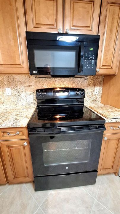 stove and microwave