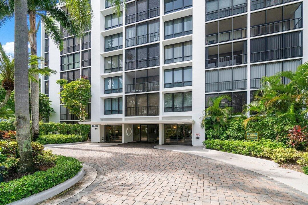 004-7768LakesideBoulevard-524-BocaRaton-