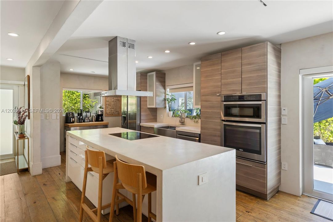 En Renta: $12,000 (3 camas, 3 baños, 1706 Pies cuadrados)