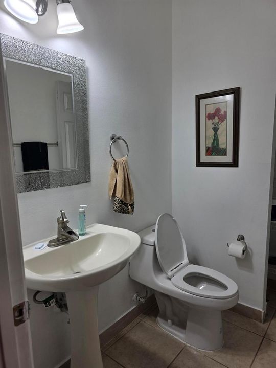 48551