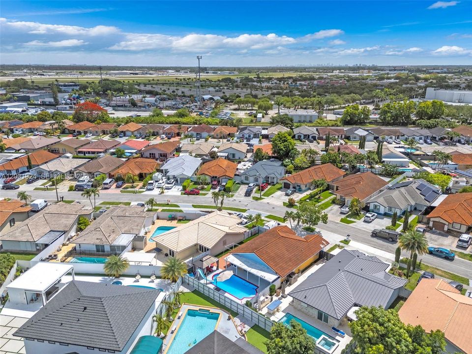 For Sale: $640,000 (3 beds, 2 baths, 1343 Square Feet)