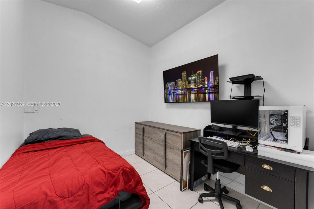 For Sale: $640,000 (3 beds, 2 baths, 1343 Square Feet)