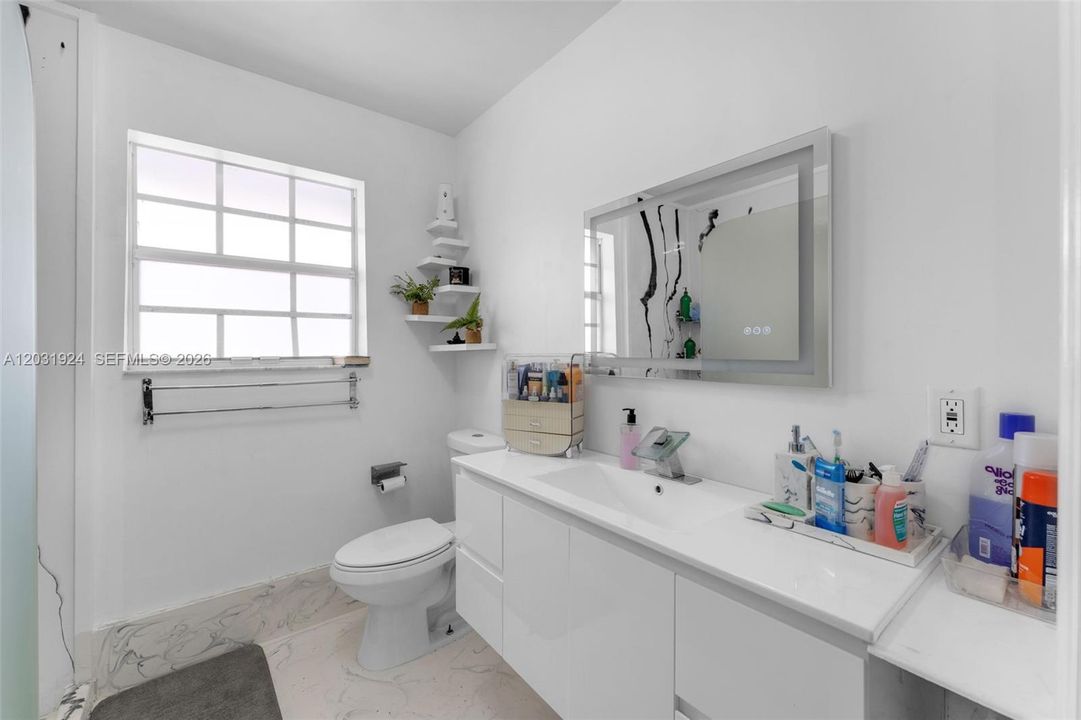 For Sale: $640,000 (3 beds, 2 baths, 1343 Square Feet)