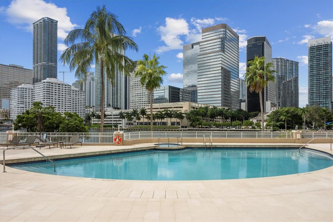 For Rent: $4,400 (2 beds, 2 baths, 1288 Square Feet)