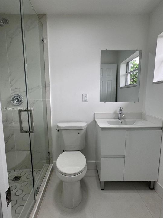 For Rent: $2,995 (3 beds, 2 baths, 1300 Square Feet)