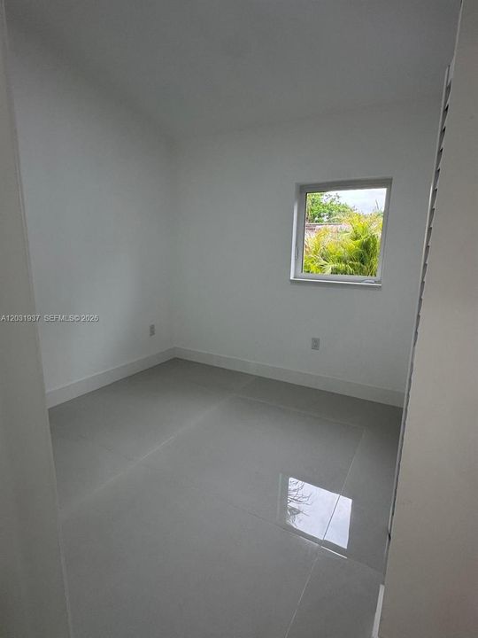 For Rent: $2,995 (3 beds, 2 baths, 1300 Square Feet)