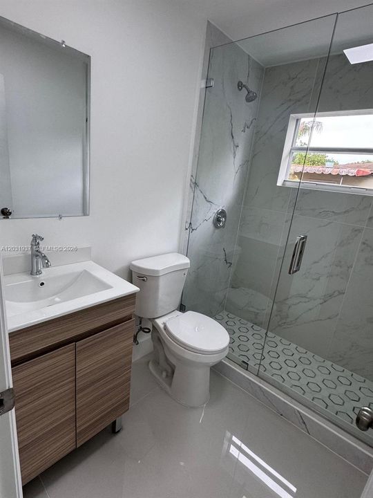 For Rent: $2,995 (3 beds, 2 baths, 1300 Square Feet)