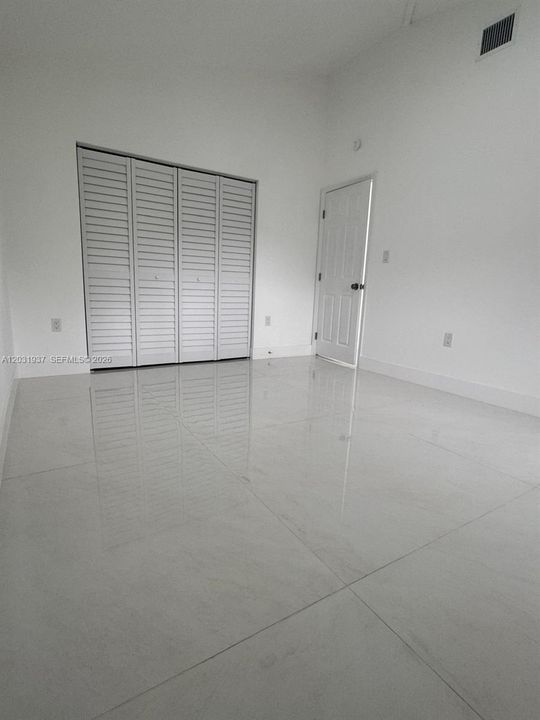 For Rent: $2,995 (3 beds, 2 baths, 1300 Square Feet)