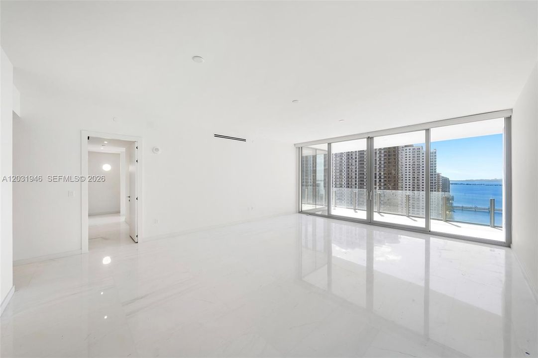 For Sale: $5,095,000 (4 beds, 5 baths, 3536 Square Feet)