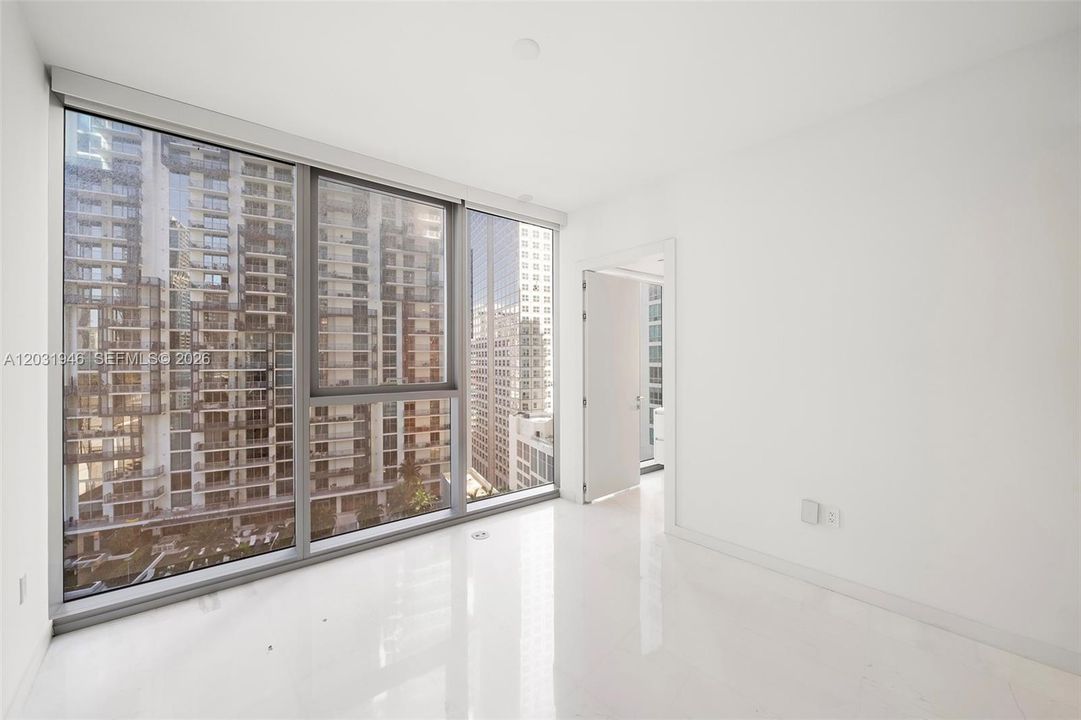 For Sale: $5,095,000 (4 beds, 5 baths, 3536 Square Feet)
