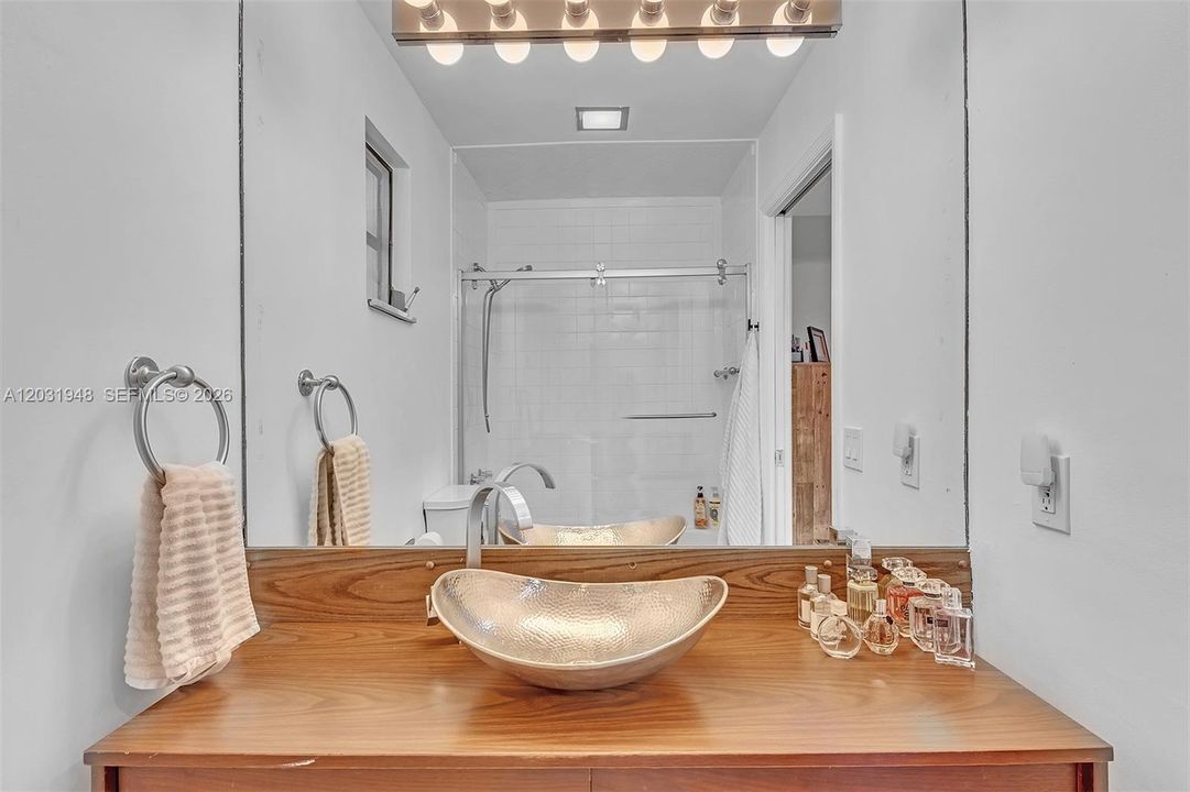 For Rent: $5,000 (4 beds, 3 baths, 2485 Square Feet)