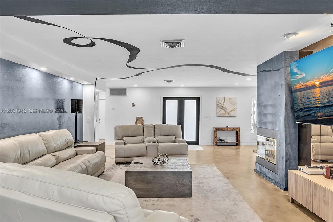 For Rent: $5,000 (4 beds, 3 baths, 2485 Square Feet)