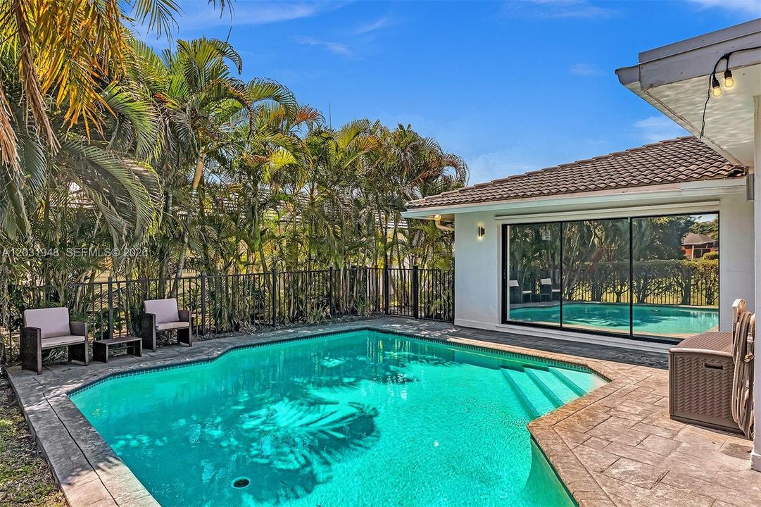 For Rent: $5,000 (4 beds, 3 baths, 2485 Square Feet)