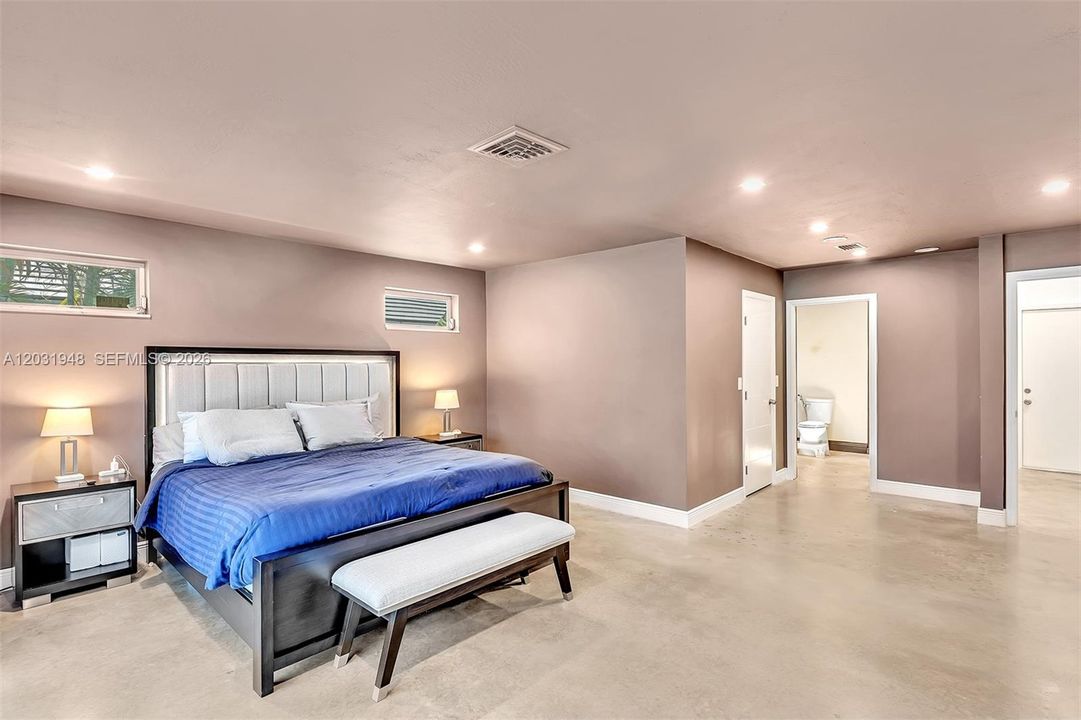 For Rent: $5,000 (4 beds, 3 baths, 2485 Square Feet)