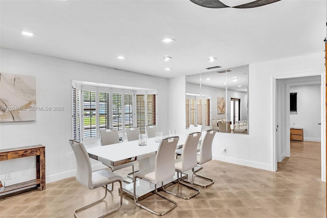 For Rent: $5,000 (4 beds, 3 baths, 2485 Square Feet)