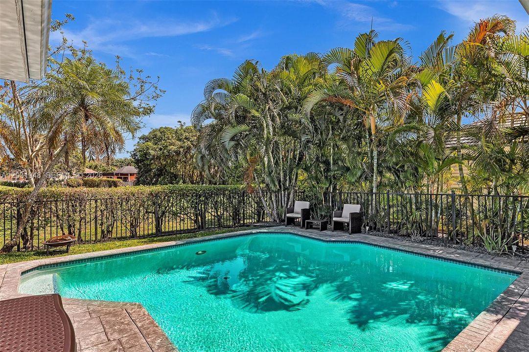 For Rent: $5,000 (4 beds, 3 baths, 2485 Square Feet)