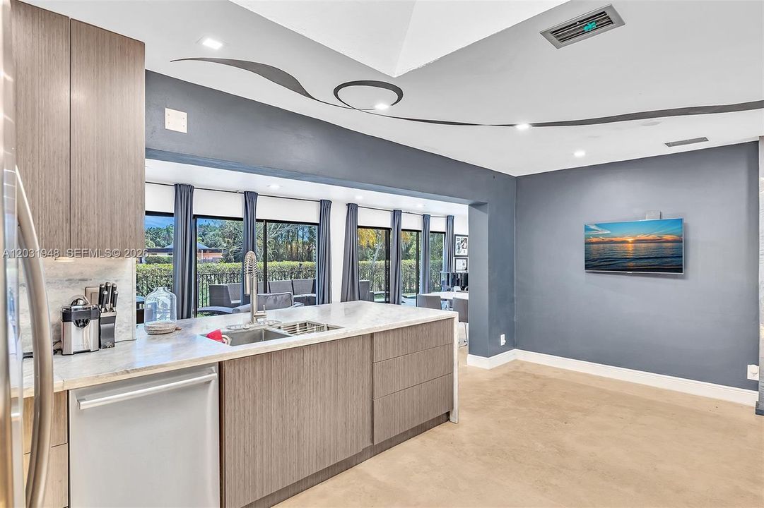 For Rent: $5,000 (4 beds, 3 baths, 2485 Square Feet)