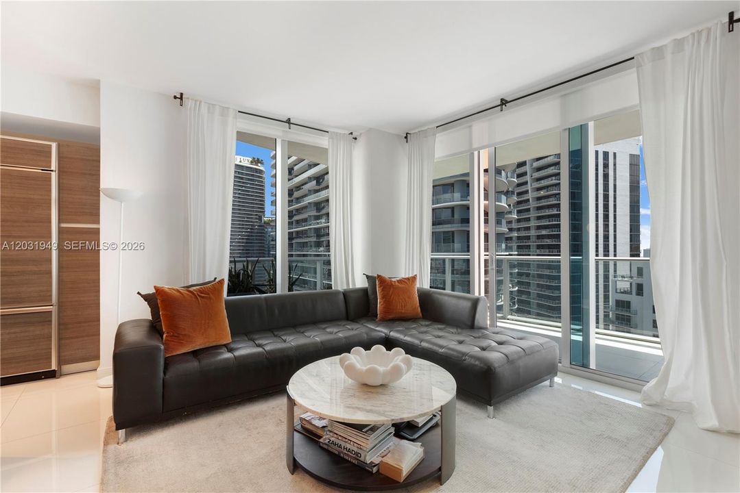 For Sale: $749,000 (2 beds, 2 baths, 1165 Square Feet)