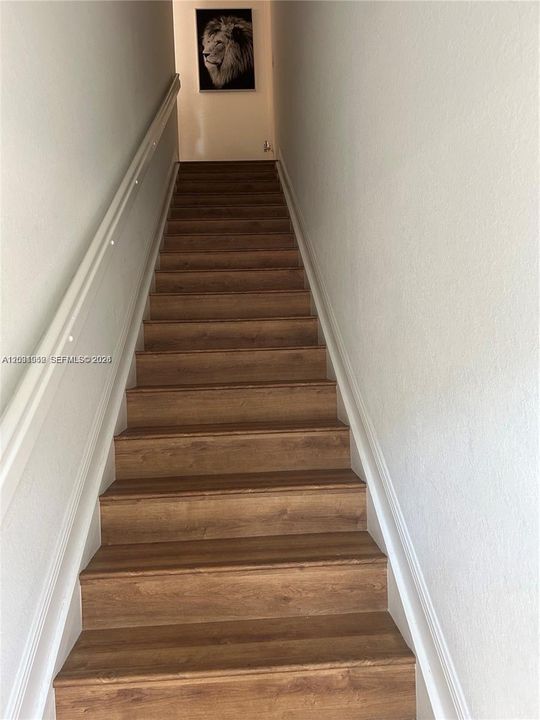В аренду: $3,300 (3 спален, 3 ванн, 1782 Квадратных фут)