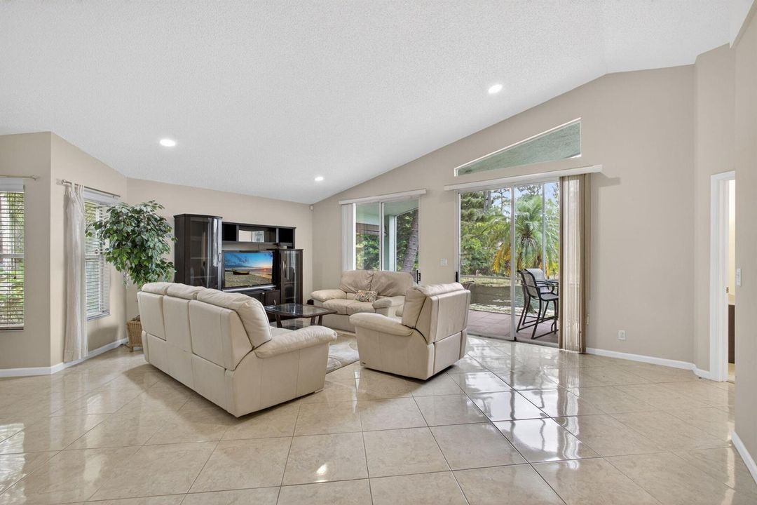 10-web-or-mls-5D1A9329