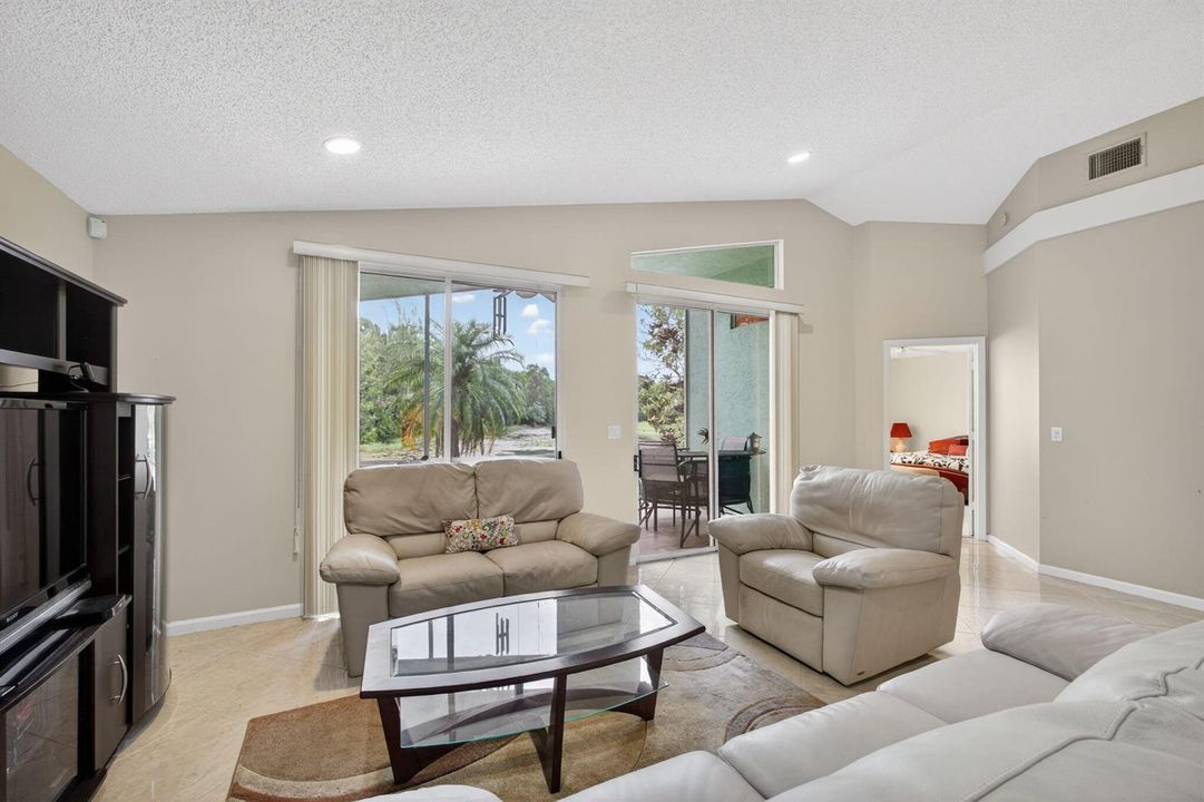 11-web-or-mls-5D1A9335