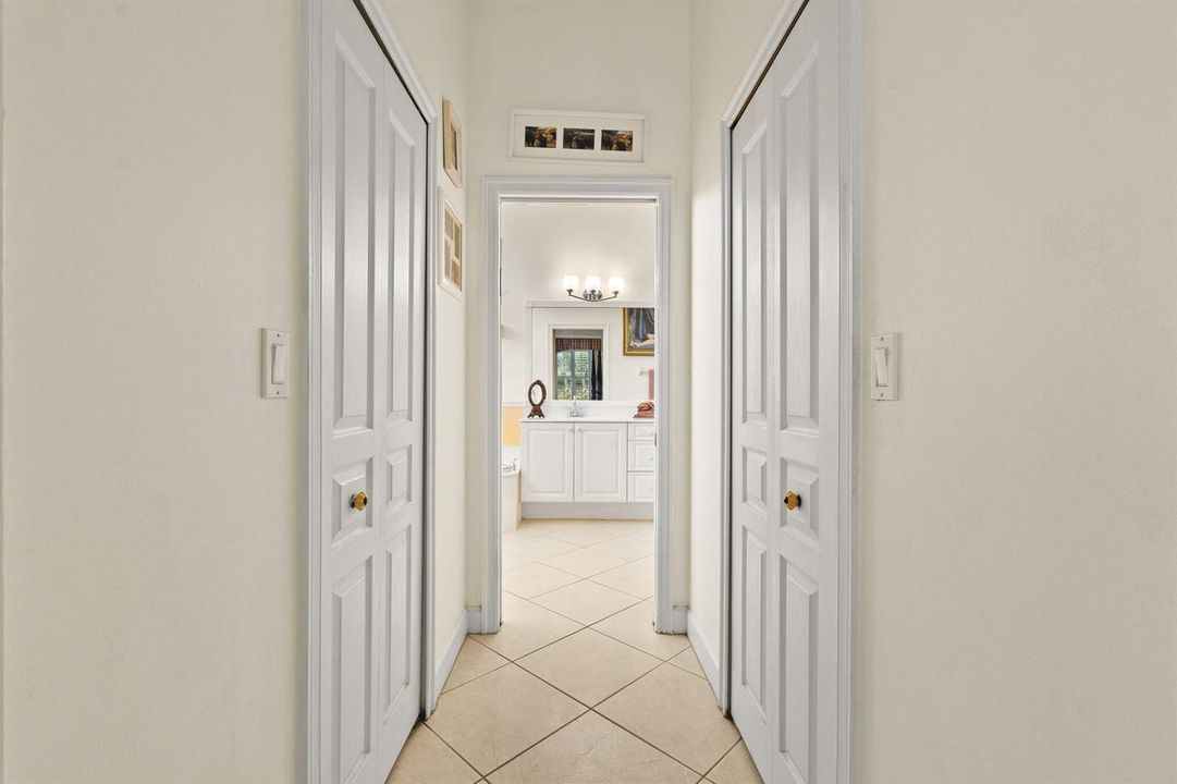 DUAL CLOSETS