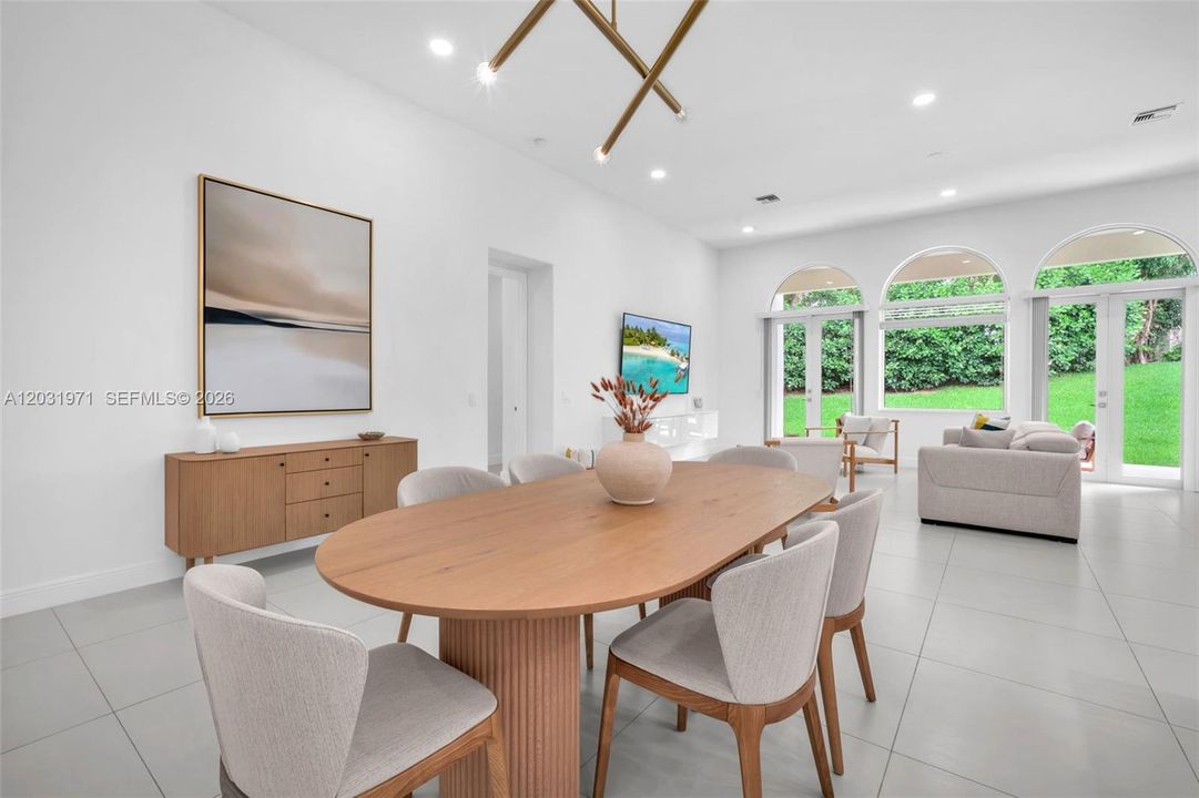 For Rent: $5,500 (3 beds, 2 baths, 2328 Square Feet)