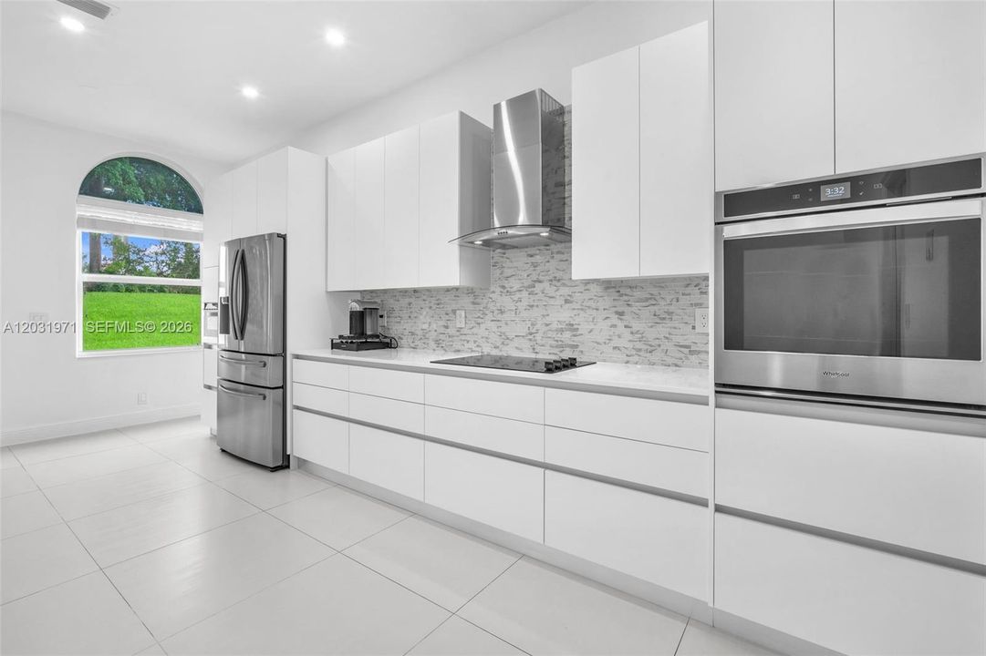 For Rent: $5,500 (3 beds, 2 baths, 2328 Square Feet)
